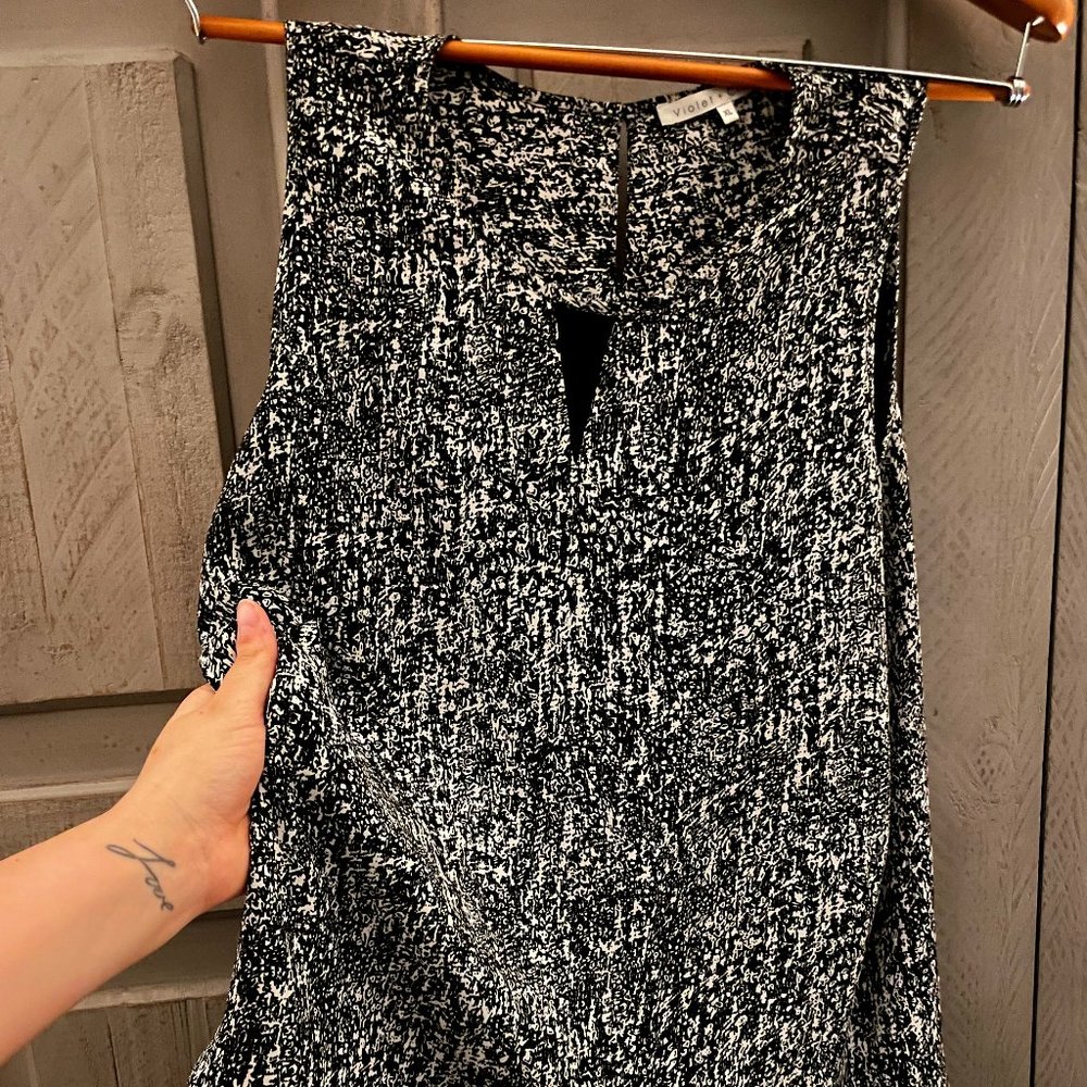 Size XL Black + White Speckled Tank Blouse
